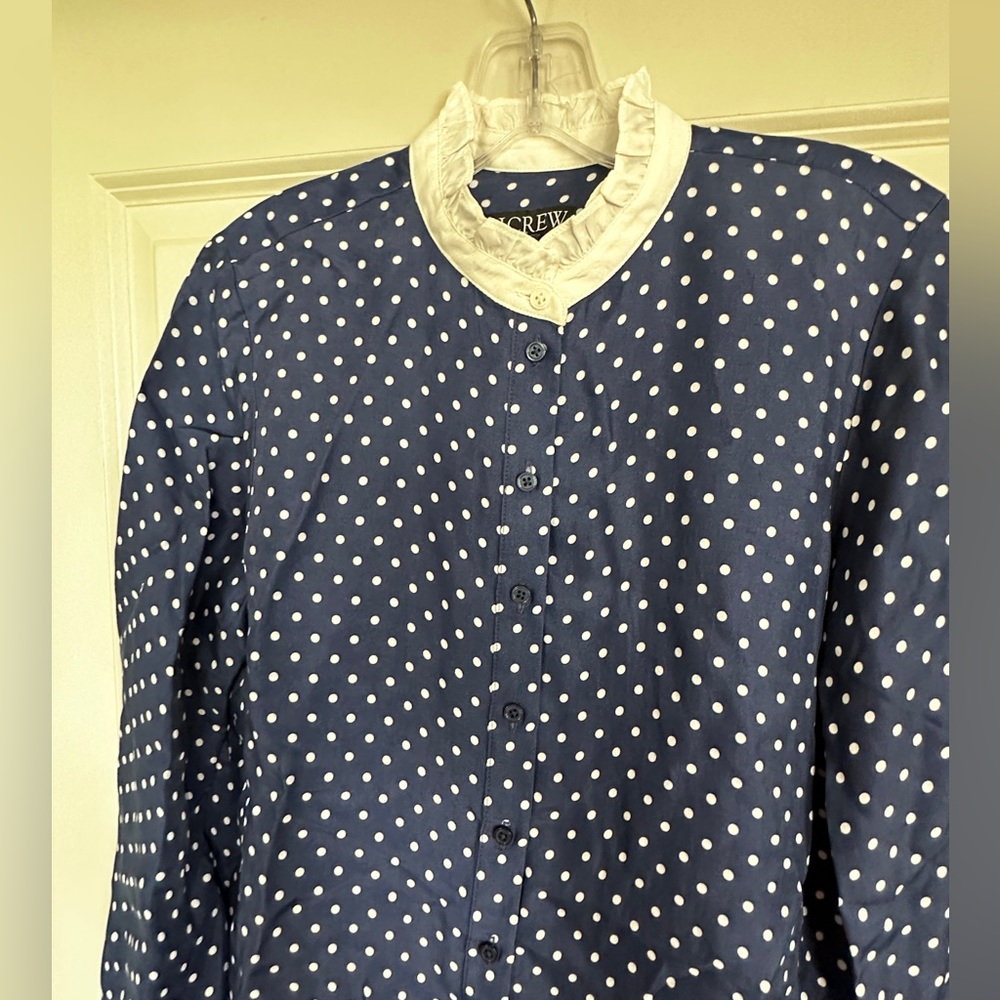 Drapey cupro-blend ruffle-trim shirt in dot - Picture 4 of 9